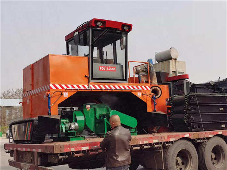 订购一台2.5米地面行走履带式翻抛机，破碎翻料多功能