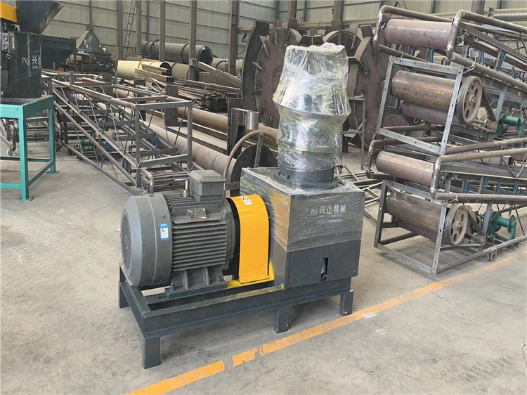 腐殖酸鸡粪加工柱状颗粒机平模挤压造粒机，免烘干