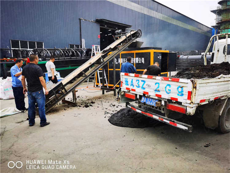 可以3小时腐熟除臭成肥的卧式发酵罐，适用于畜禽粪便的处理