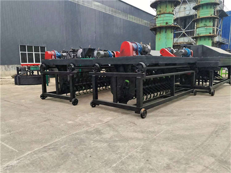 有机肥道轨式翻耙机 畜禽粪便肥料腐熟处理设备 槽式翻抛机均匀发酵