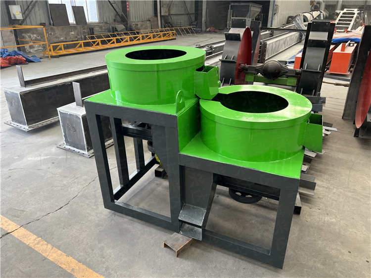 有机肥抛圆是对柱状颗粒进行整改的有机肥设备，无返料成球率高