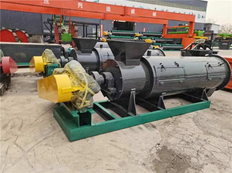 高湿物料鸡粪有机肥搅齿造粒机，成套生产线肥料制粒机设备，颗粒成球率高