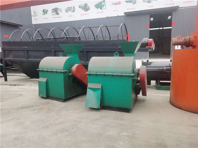 有机肥生产线半湿物料粉碎设备，蘑菇渣粉碎设备不堵塞运行平稳