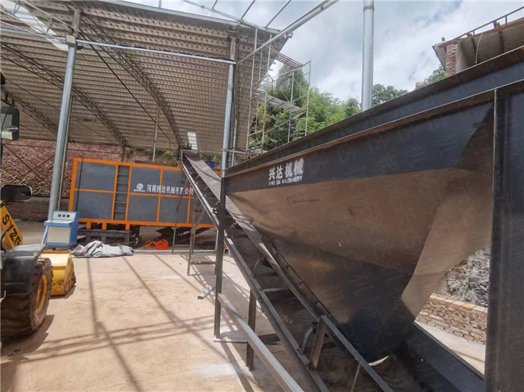 新型快速卧式有机肥发酵罐 鸡粪猪粪除臭杀菌腐熟加工设备