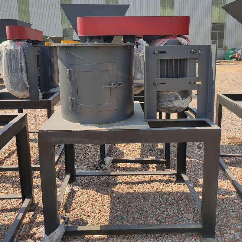 为江苏客户制作60式粉碎机的设计原理