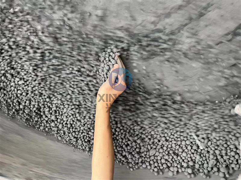 客户带料试机公司圆盘造粒机并附造粒效果图