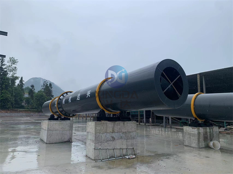 年产5万吨有机肥烘干冷却机设备正在安装