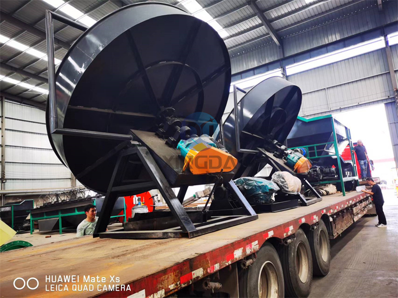 为黄冈用户制作的圆盘造粒机的结构特点