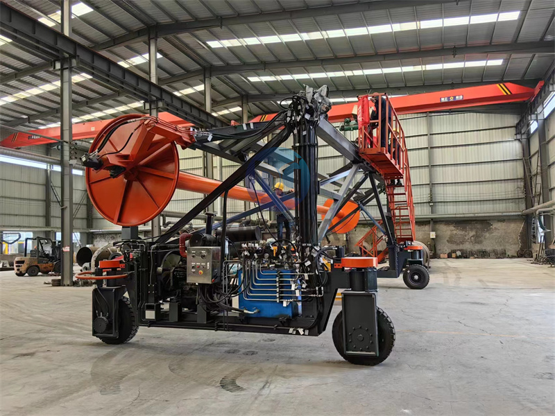 为南昌客户制作的有机肥设备卷膜机的结构优点