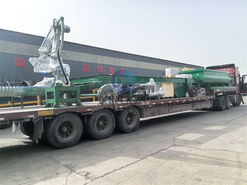 重庆第一车：年产2万吨的粉剂有机肥生产线设备制作完成后准备出厂发货