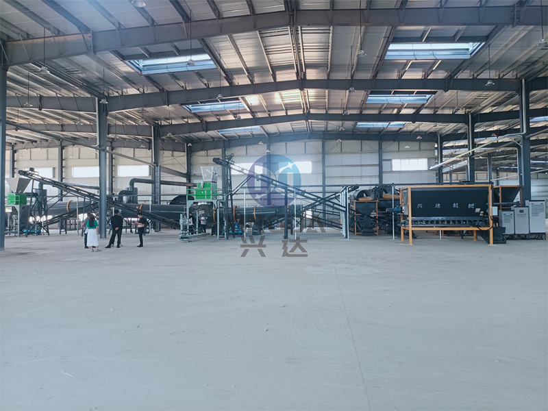 与长春客户一起见证年产3万吨颗粒有机肥生产线试机现场