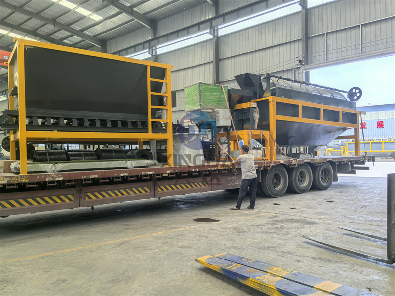 根据徐州客户的需求制作的年产1万吨污泥有机肥生产线马上发货