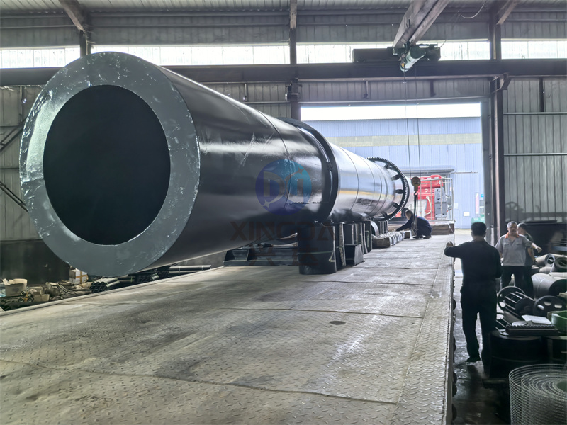  按时发出一条宜昌客户定购的年产3万吨颗粒有机肥生产线设备