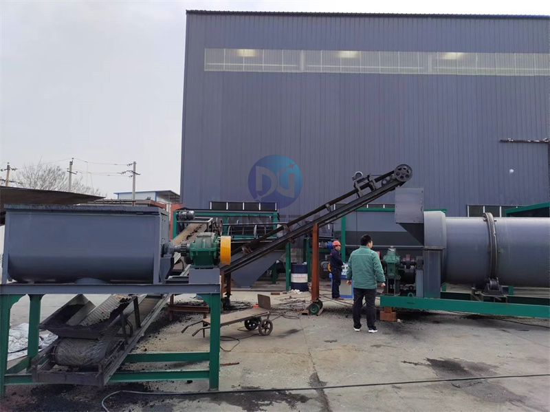 制造厂生产销售的有机肥设备的选购要点