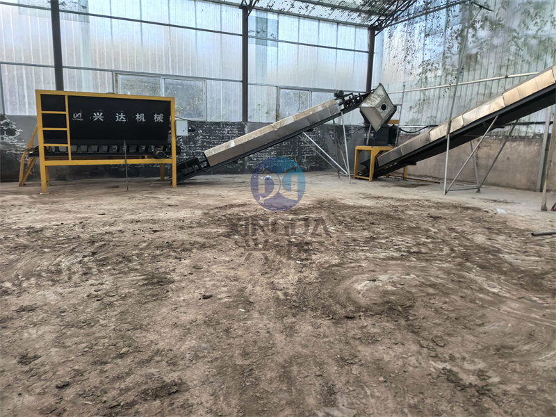 年产2万吨有机肥生产线安装现场