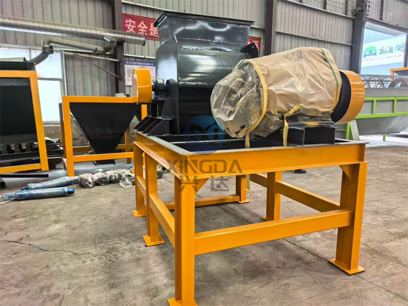 高温物料粉碎机发货现场