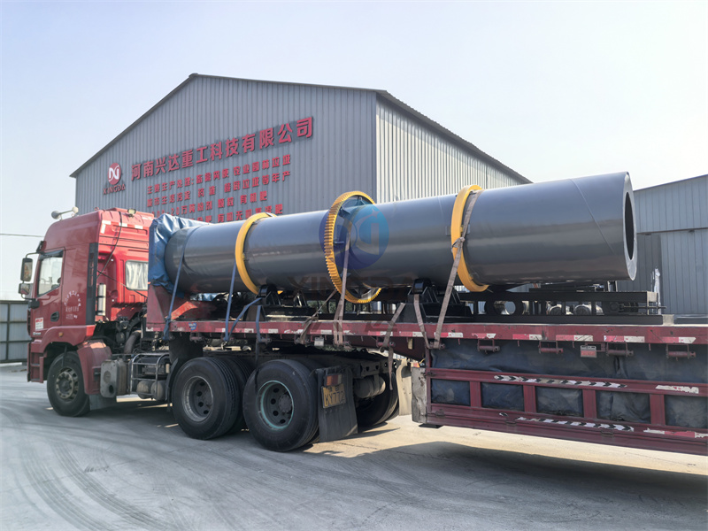 回转式有机肥包膜机发货现场