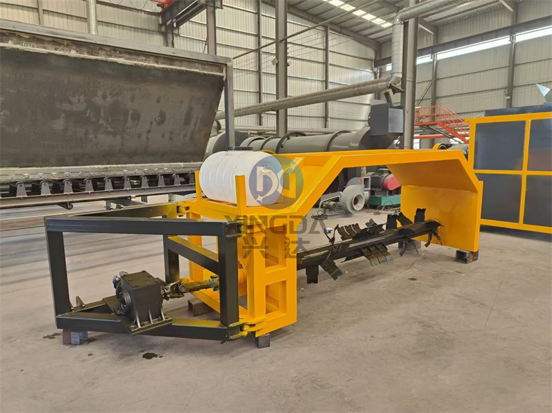 从翻抛效率上来介绍一下有机肥牵引式翻抛机的结构特点