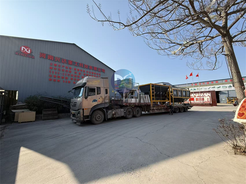 年产5000吨有机肥生产线发货现场