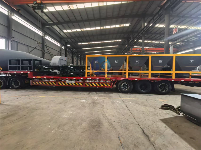 年产3万吨颗粒有机肥生产线发货现场