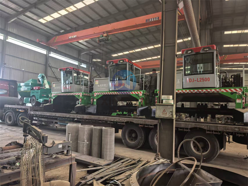 第2车：为庐山客户打造的有机肥履带翻抛机再走一车