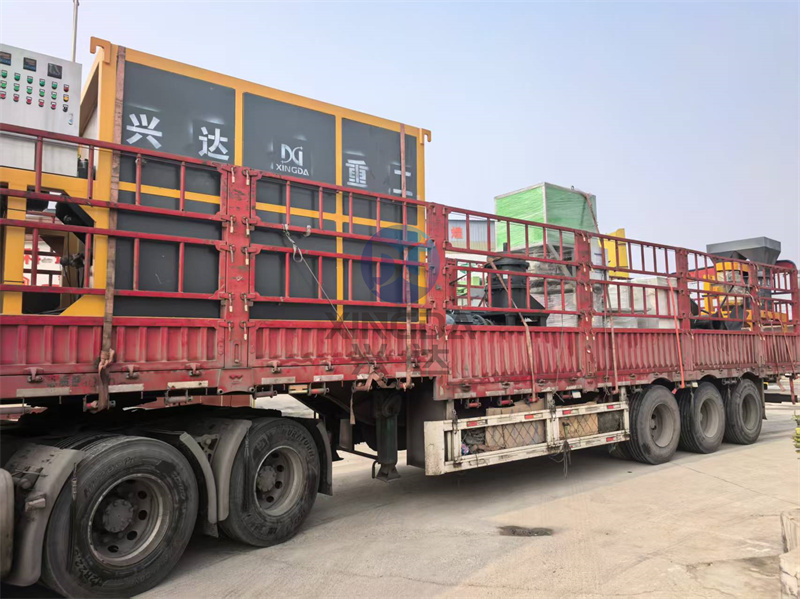 生物粉状有机肥生产线设备发货现场