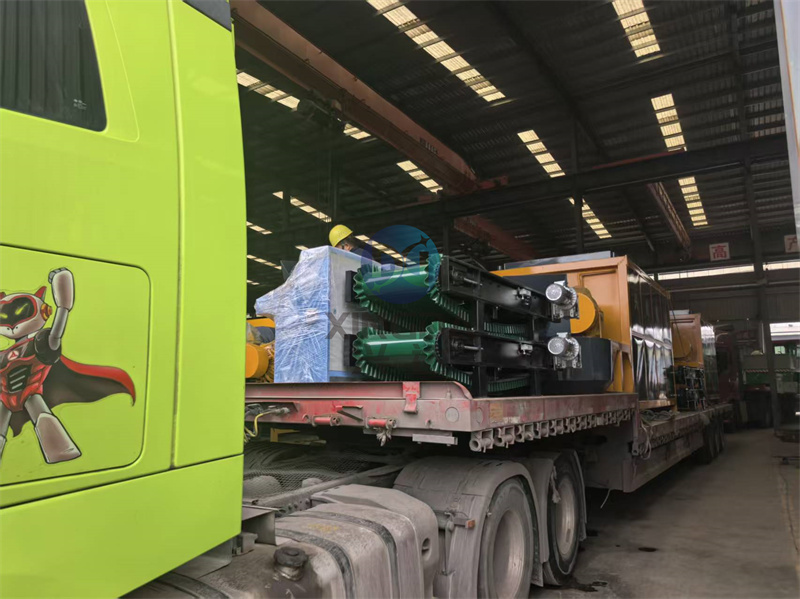 有机肥生产线发酵罐发货现场