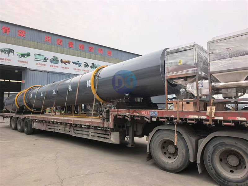 大连客户第四车：年产2万吨颗粒有机肥生产线正在装车