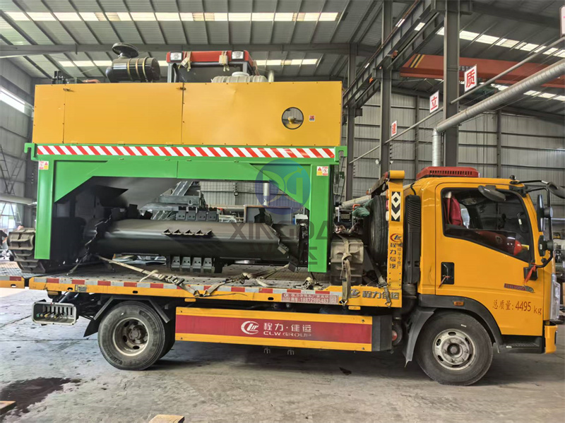 3米有机肥履带翻抛机发货现场