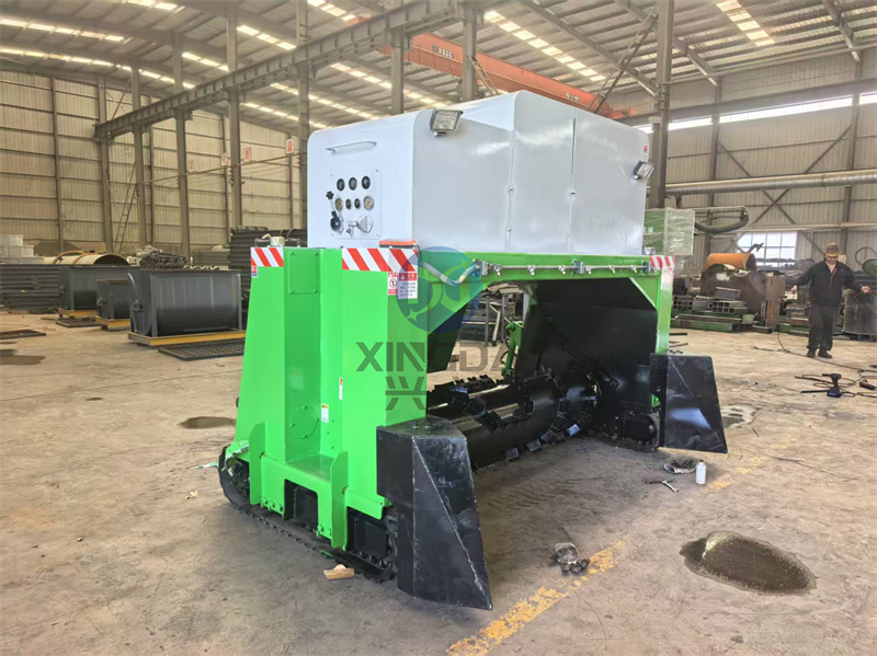 可两用有机肥设备履带式翻抛机的结构优势介绍